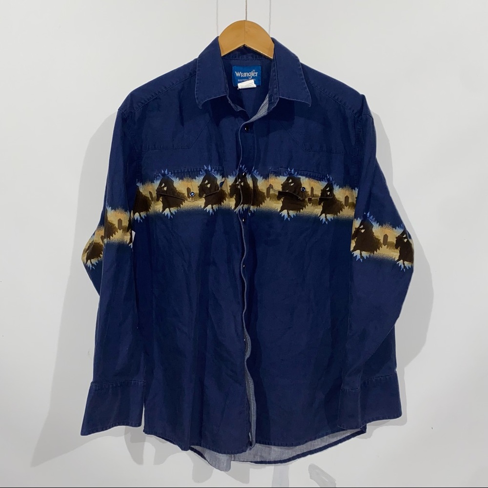 Vintage Wrangler pearl snap Button Down Shirt
